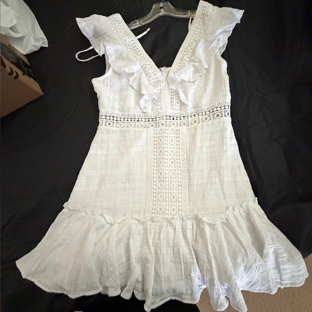 White Sundress White Ruffled